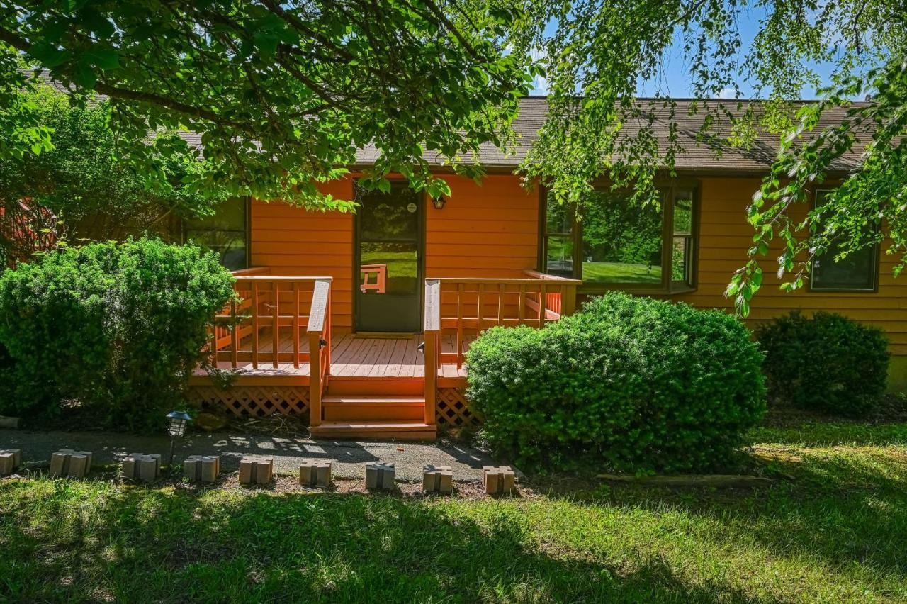 Persimmon Cove Villa Mineral Exterior photo