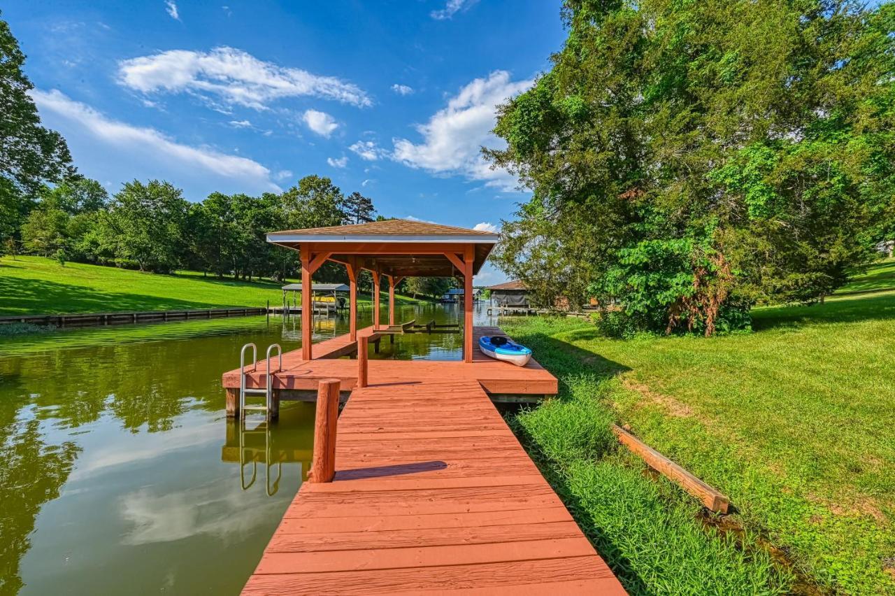 Persimmon Cove Villa Mineral Exterior photo