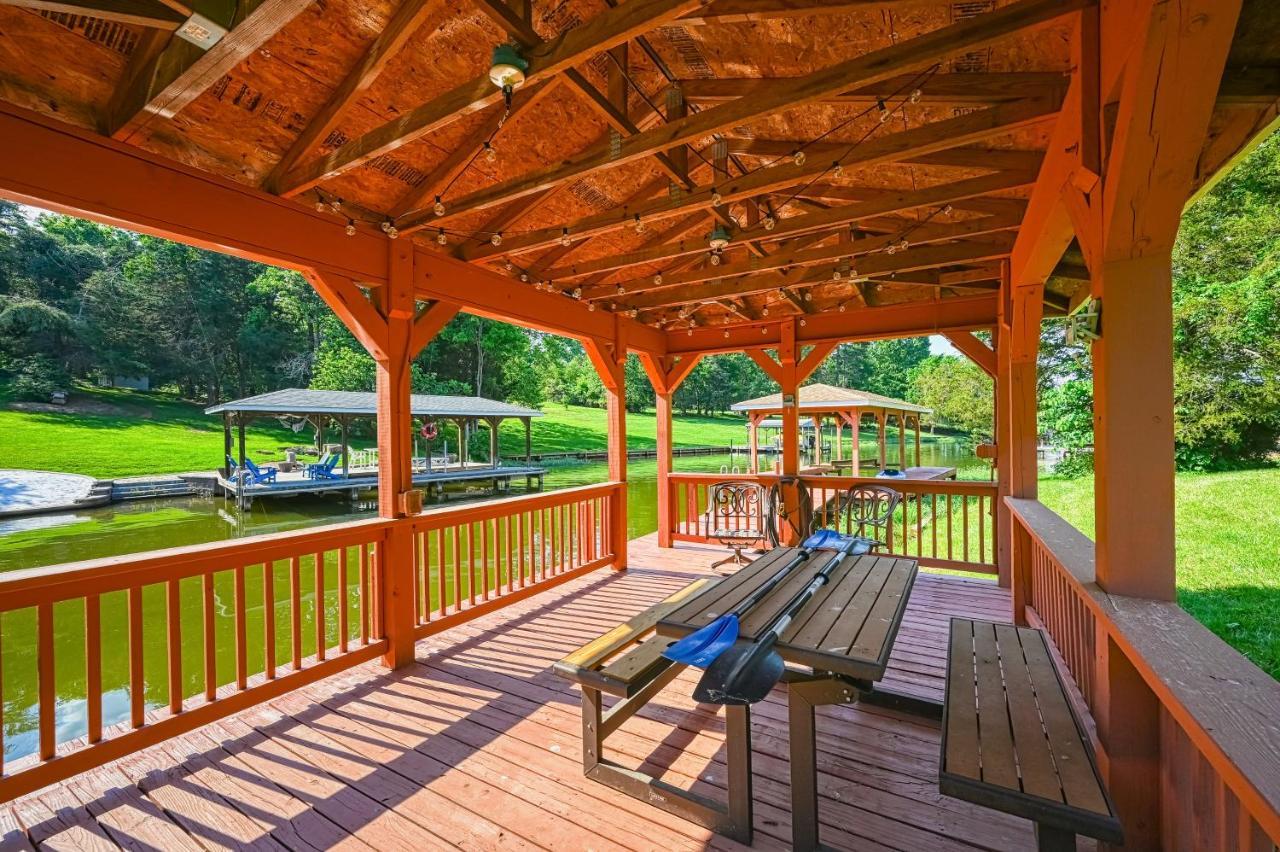 Persimmon Cove Villa Mineral Exterior photo